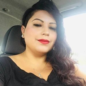 Meet your Posher, Lucy